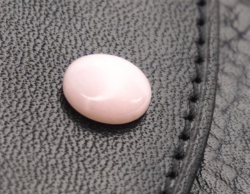 Dekor opálového kamene